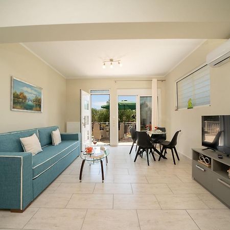 Dendra Apartments At Skala Poros  Exterior photo