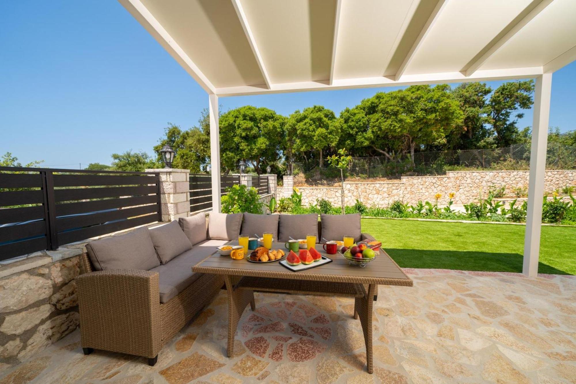 Dendra Apartments At Skala Poros  Exterior photo