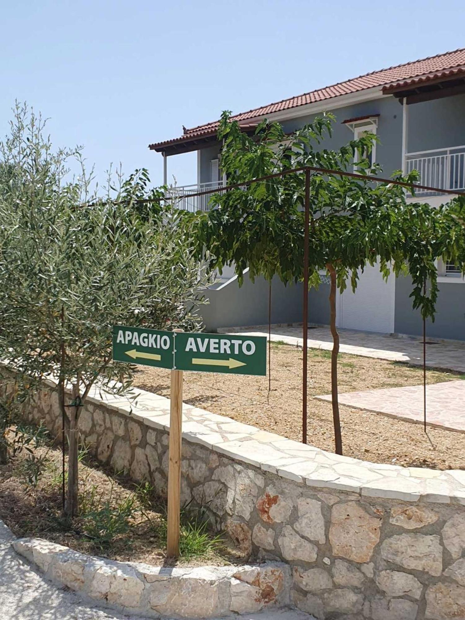 Dendra Apartments At Skala Poros  Exterior photo